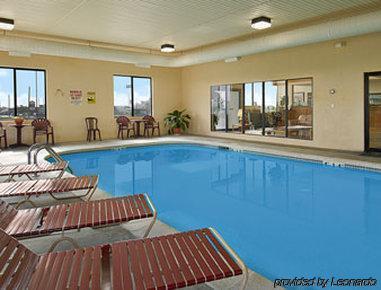Days Inn By Wyndham Boonville Konforlar fotoğraf